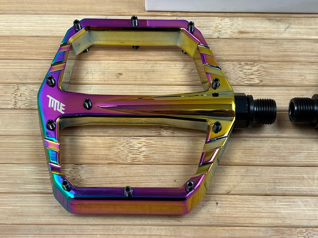 rainbow pedale Title Connect Plattformpedale / Oilslick / – RTF Bikeparts Size:Large 1302 Schwarze Versace Jeans Couture Skins Its tough CrMo axle
