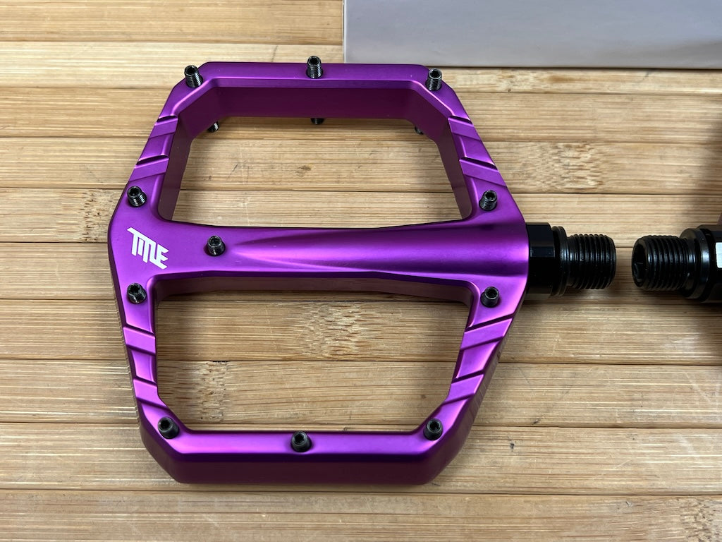 Title Connect Plattformpedale / Pedale lila – RTF Bikeparts