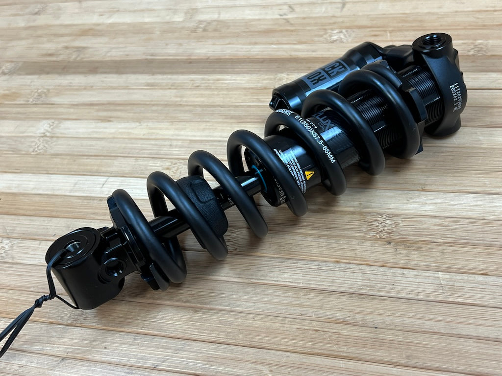 Rock Shox Super Deluxe Ultimate RC2t Trunnion Dämpfer Online Bike Store Rock Shox Super Deluxe Ultimate RC2t Trunnion Dämpfer Online Bike Store