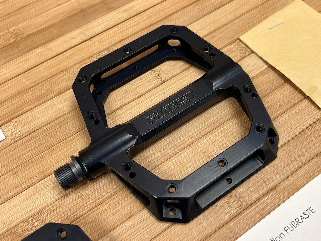 fahrrad pedal erhöhung Fraezen Fußraste Plattform Pedale schwarz XL – RTF Bikeparts