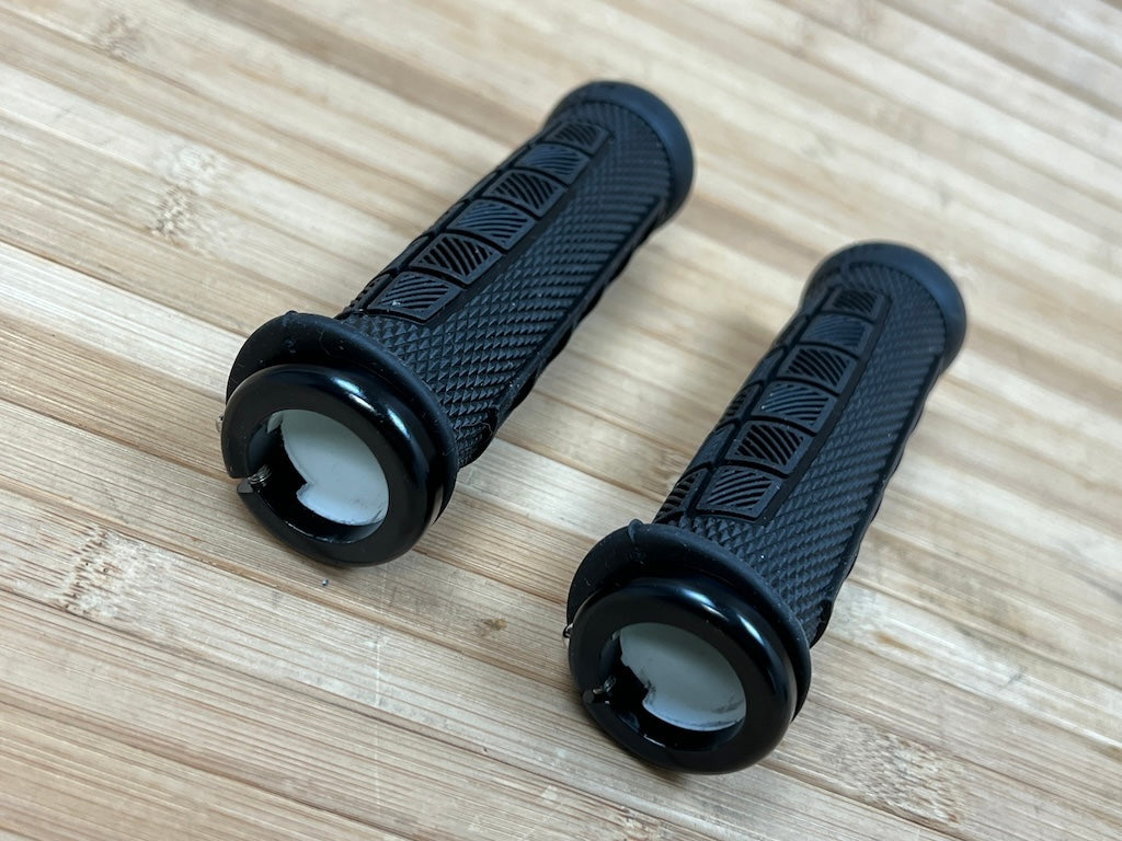 ODI Elite Pro Lock-On MTB-Griffe – Unisex, 130 Mm, Mit Dämpfung & Gitterstruktur