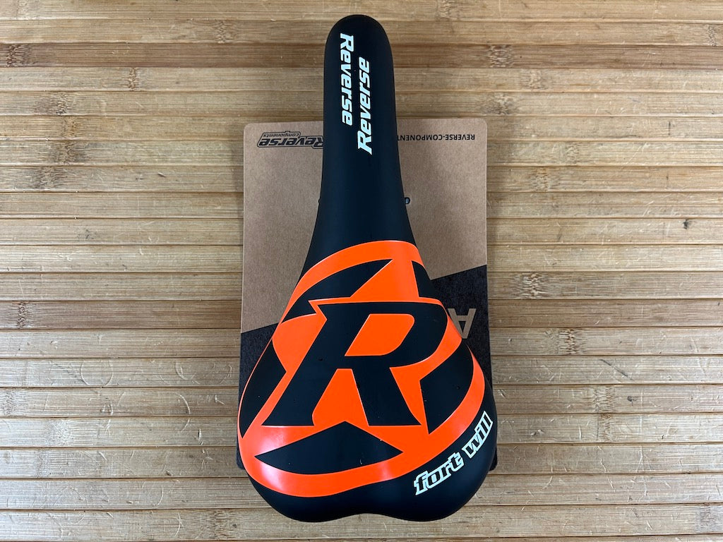 Reverse Fort Will Style Sattel schwarz / orange – RTF Bikeparts