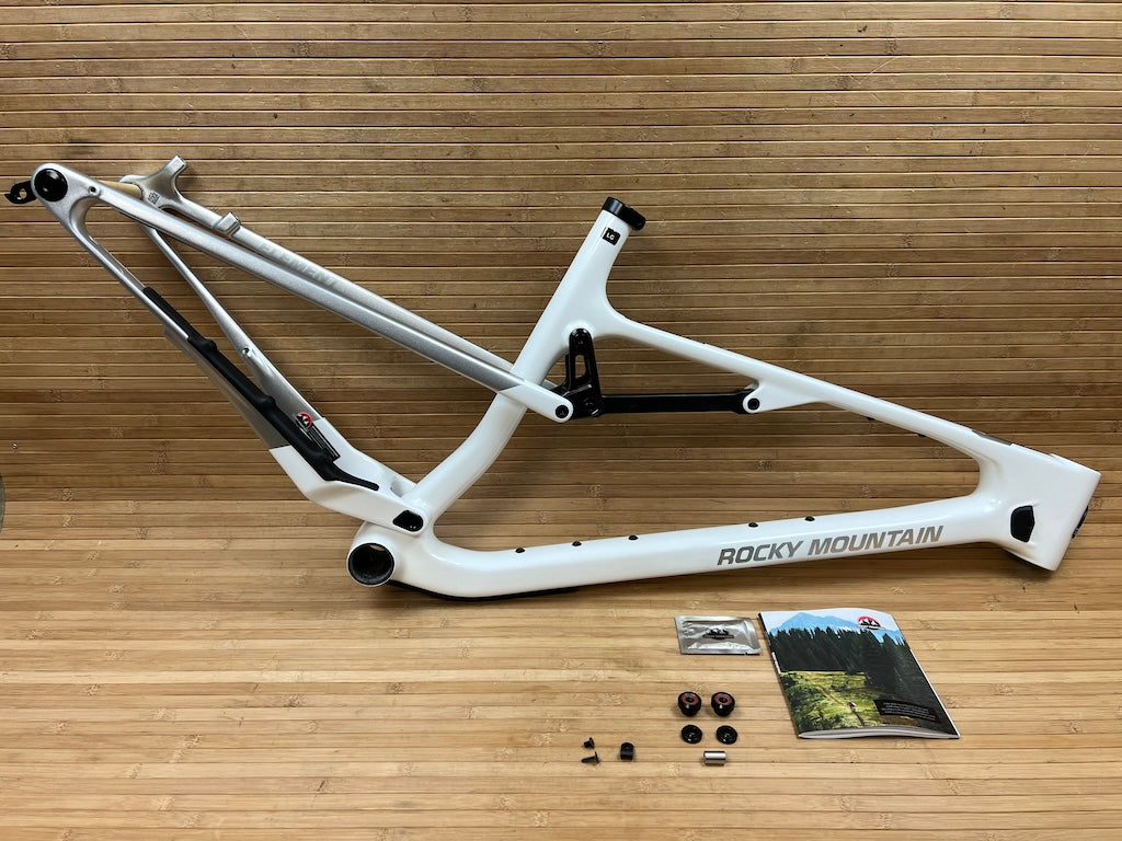 Rocky Mountain Element Carbon 2025 Rahmen Gr. L white grey 29