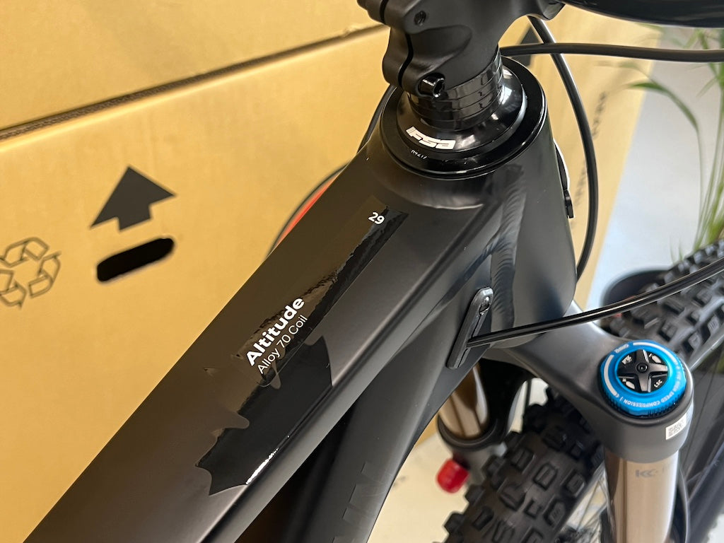 Rocky Mountain Altitude A70 Coil 2024 Black Gr. L Komplettbike 29