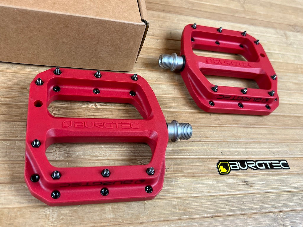 Burgtec MK4 Composite Flat Pedals / Pedale red / rot – RTF Bikeparts