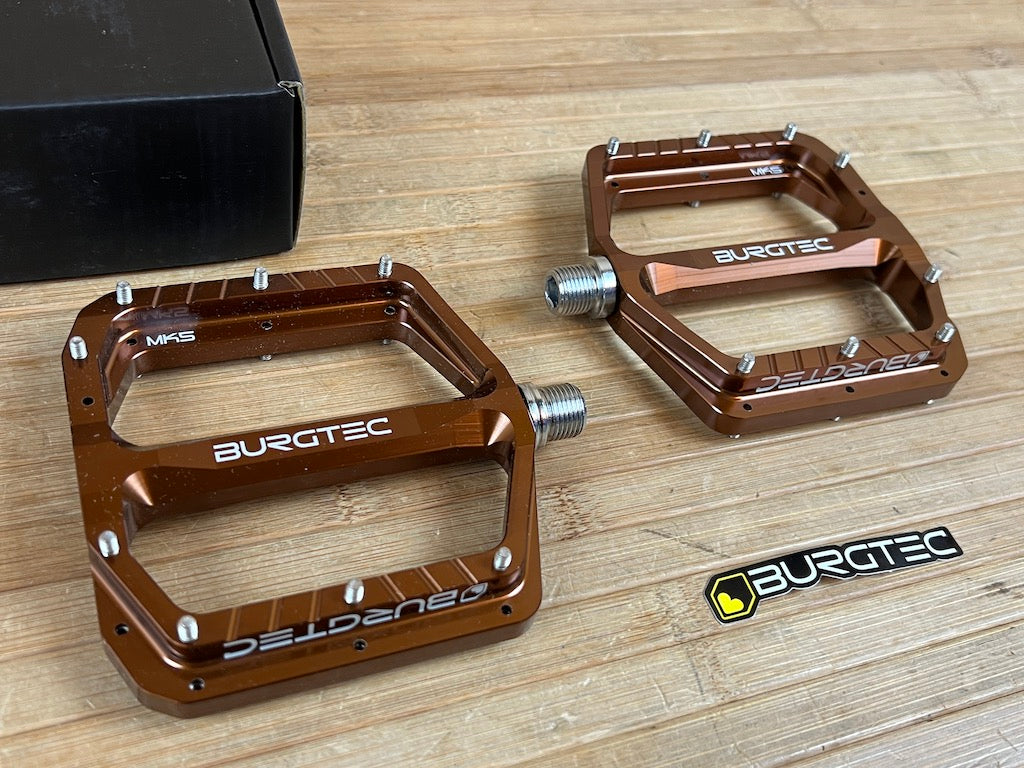 burgtec kash bronze pedals Burgtec MK5 Penthouse Flat Pedals / Pedale kash bronze Steel Axle