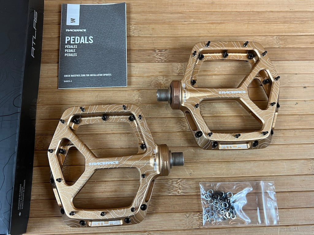 Race Face Atlas 2022 Kash Money Plattformpedale Pedale