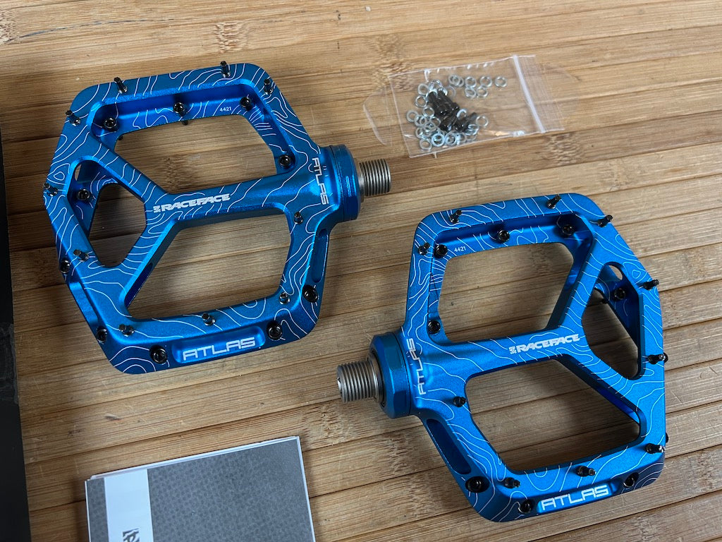 Race Face Atlas 2022 Blue Plattformpedale Pedale blau