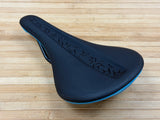 Peaty's Monarch Sattel CrMo blau