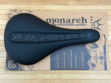 Peaty's Monarch Sattel Titan MX rot