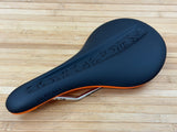 Peaty's Monarch Sattel Titan MX orange