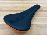 Peaty's Monarch Sattel CrMo orange