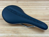 Peaty's Monarch Sattel Titan MX grau