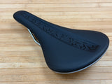 Peaty's Monarch Sattel Titan MX grau