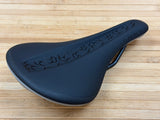 Peaty's Monarch Sattel CrMo grau