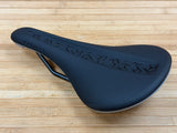 Peaty's Monarch Sattel CrMo grau