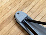 Peaty's Monarch Sattel CrMo grau
