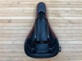 Title JS1 Sattel Dark Brown / dunkelbraun
