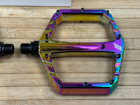 mtb pedale rainbow Title Connect Plattformpedale / Pedale Oilslick / Rainbow – RTF Bikeparts