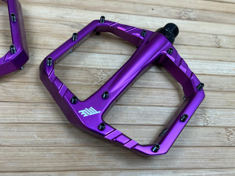 lila mtb pedale Title Connect Plattformpedale / Pedale lila – RTF Bikeparts