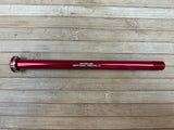 Burgtec Santa Cruz V10 Steckachse / Wheel Axle 182mm Red