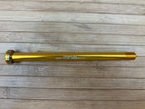 Burgtec Santa Cruz Steckachse / Wheel Axle 173,7mm gold