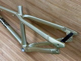 DMR Rhythm 26" Rahmen Sola Gold Long