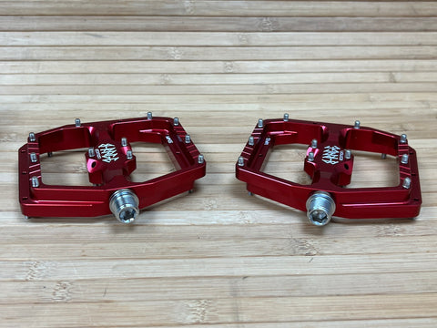 flat pedal rot Burgtec MK5 Penthouse B-Rage Flat Pedals / Pedale rot – RTF Bikeparts