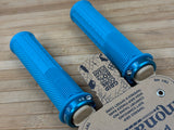 Peaty's Monarch Grip Knurl Thin Griffe türkis