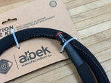 Albek Trinkschlauch Set Click'n'slip isoliert schwarz