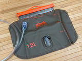 Albek Hydration Bladder 1,5 Liter Trinkblase mit Schlauch und Mundstück Lumbar