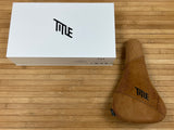 Title JS1 Sattel Brown Corduroy Cord / braun