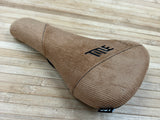 Title JS1 Sattel Brown Corduroy Cord / braun