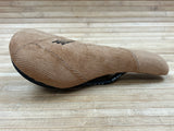 Title JS1 Sattel Brown Corduroy Cord / braun