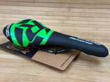 Reverse Fort Will Style Sattel schwarz / grün