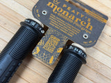 Peaty's Monarch Pro Grip Mushroom Thin Griffe schwarz