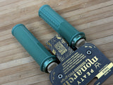 Peaty's Monarch Pro Grip Mushroom Thick Griffe grün