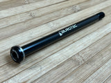 Burgtec 188mm x 12mm 1.75mm Pitch Rear Axle / Achse schwarz