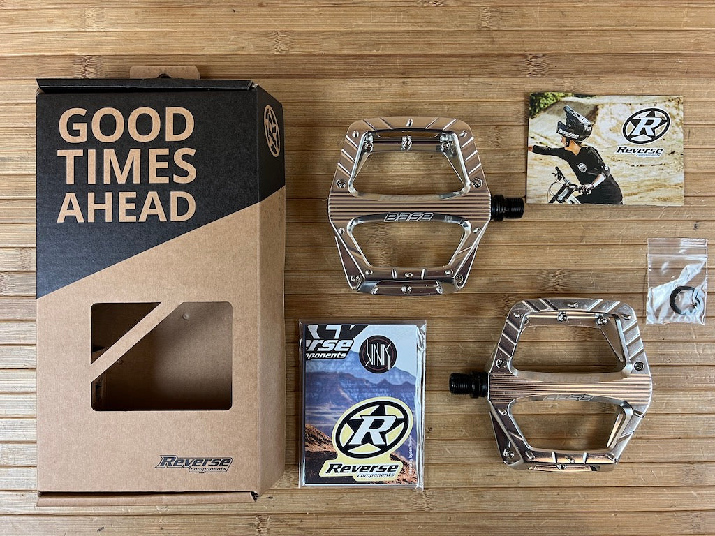 Reverse Components Base Plattformpedale / Pedale silver – RTF Bikeparts