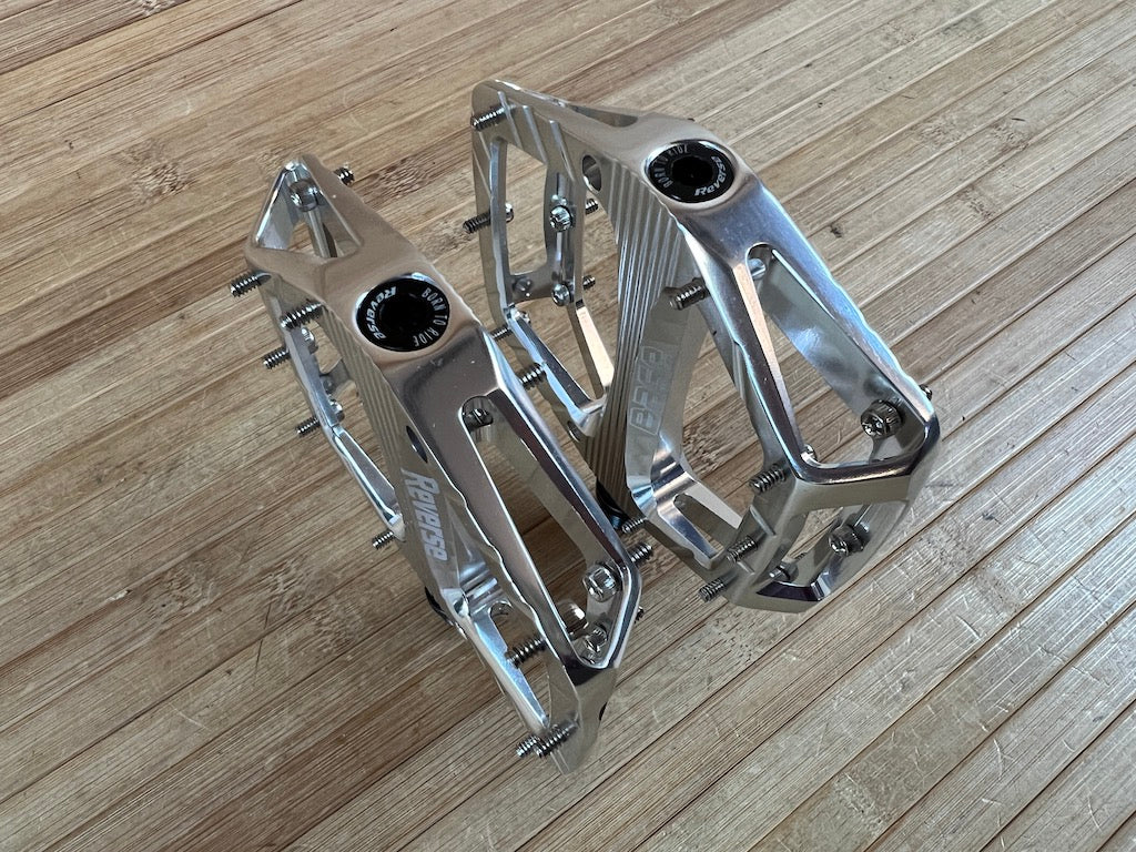 reverse base pedale Reverse Components Base Plattformpedale / Pedale silver – RTF Bikeparts