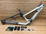 Rocky Mountain Instinct Alloy 2024 Rahmen Gr. M 29" grau / beige