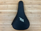 Title JS1 Sattel schwarz