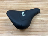 Title JS1 Sattel schwarz