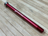 Burgtec Specialized 174,5mm Rear Axle / Achse rot