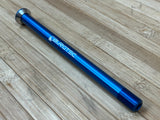 Burgtec Specialized 174,5mm Rear Axle / Achse blau