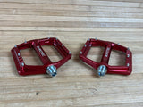 Burgtec MK5 Penthouse Flat Pedals / Pedale red Steel Axle