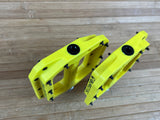 Burgtec MK4 Composite Flat Pedals / Pedale yellow