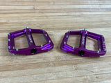 Burgtec MK5 Penthouse Flat Pedals / Pedale purple Steel Axle