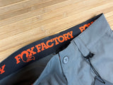 Fox Shop Shorts Herren Gr. L dark grey Hose