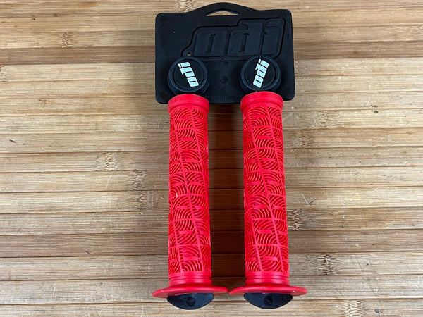 ODI BMX Griffe „O“ Rot – 143 Mm Länge, Weiches Gummi – Inkl. Endkappen & Schlüsselanhänger